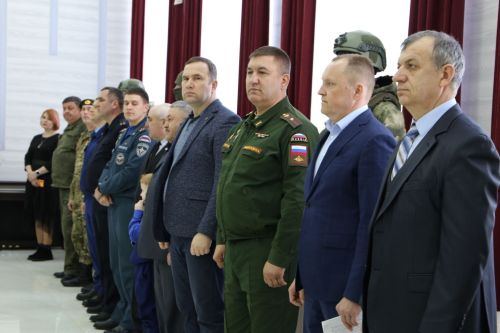 В Алексеевском районе открылась патриотическая выставка «Герои среди нас»