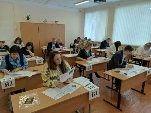 Родители алексеевских школьников приняли участие во Всероссийской акции «Сдаем вместе. День сдачи ЕГЭ родителями»