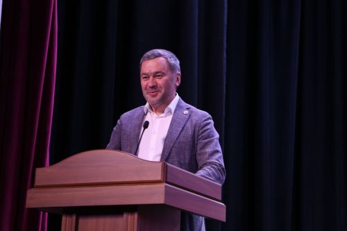 «Милым и любимым»: в Алексеевском прошел концерт посвященный Международному женскому дню