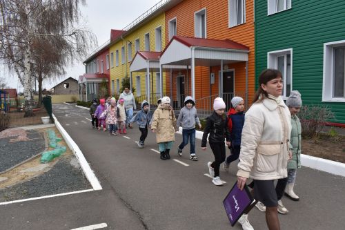 Учебные тренировки по эвакуации прошли в дошкольных учреждениях района