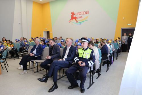 В Алексеевском определился лучший отряд юных инспекторов движения