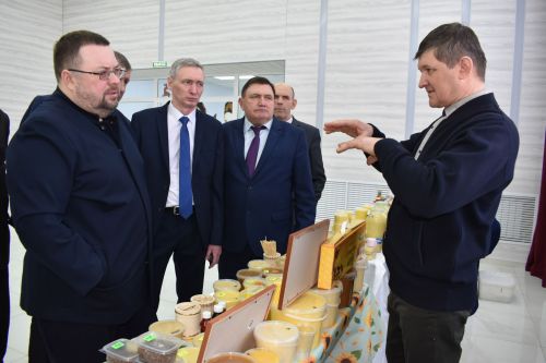 В Алексеевском районе прошел ежегодный съезд пчеловодов