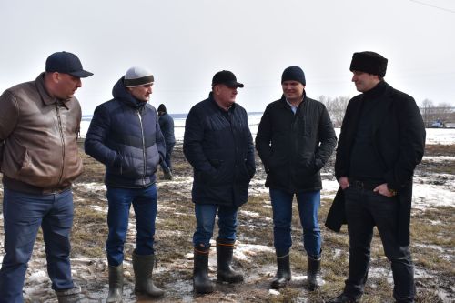Заместитель министра сельского хозяйства и продовольствия РТ Рустем Гайнуллов принял участие в смотре-конкурсе по подготовке к весенне-полевым работам
