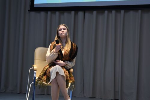 Алексеевская молодежь провела вечер КВН