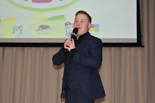 Алексеевская молодежь провела вечер КВН