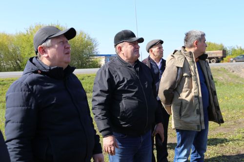 В Алексеевском районе проверили готовность кормозаготовительной техники и кормохранилищ