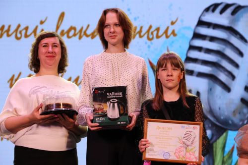 В Алексеевском районе прошла церемония награждения победителей вокальных конкурсов «Весна талантов» и «Татар жыры»