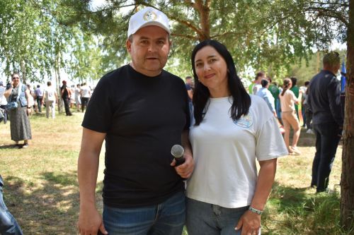Борьба корэш, угощения и лотерея: в Среднетиганском сельском поселении прошел Сабантуй