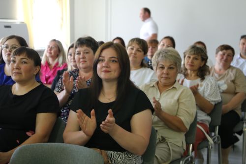 В Алексеевском наградили лучших соцработников