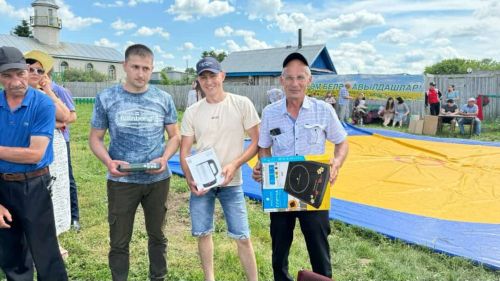 В селе Степная Шентала прошёл национальный праздник Сабантуй, посвящённый окончанию посевных работ