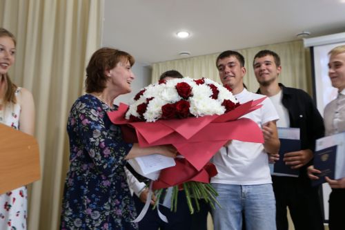 Студенты Алексеевского аграрного колледжа получили дипломы