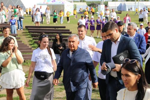 Раис Республики Татарстан Рустам Минниханов совершил рабочую поездку в Алексеевский район