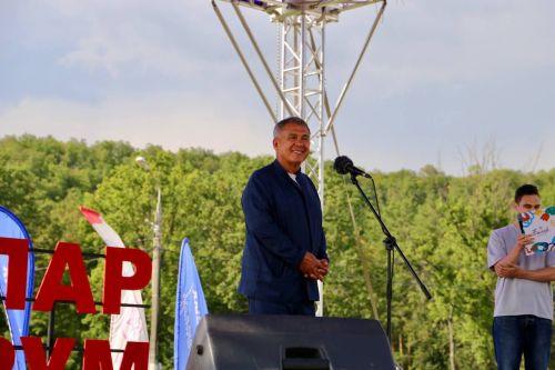 Раис Республики Татарстан Рустам Минниханов совершил рабочую поездку в Алексеевский район