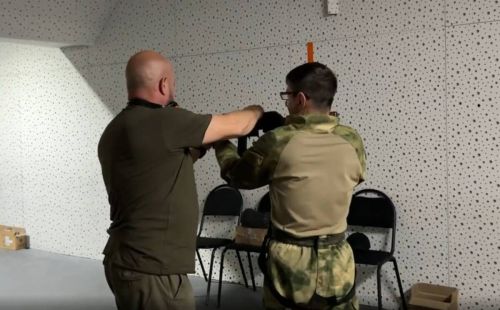 Новобранцы в ДОСААФ РТ проходят начальную подготовку