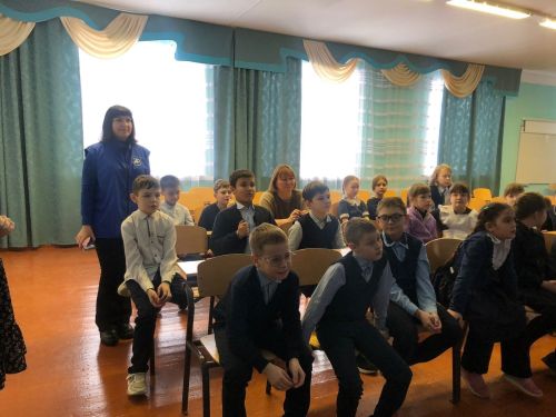 В Алексеевском состоялось мероприятие, посвящённое безопасности дорожного движения