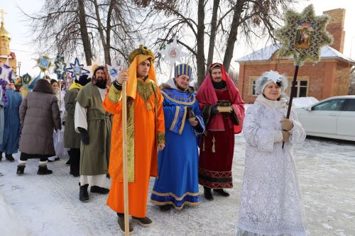 Глава Алексеевского района поздравил воспитанников воскресной школы с Рождеством