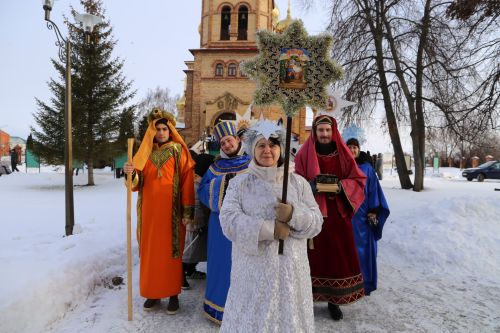 Глава Алексеевского района поздравил воспитанников воскресной школы с Рождеством