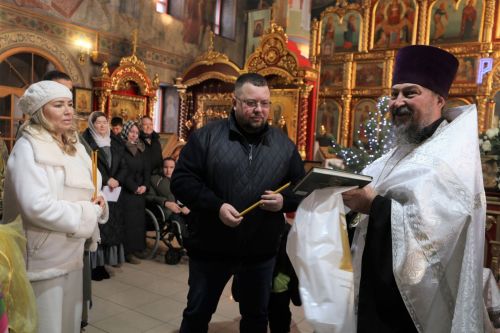 Глава Алексеевского района поздравил воспитанников воскресной школы с Рождеством