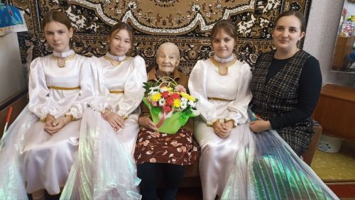 В День пожилых людей в Алексеевском районе чествовали долгожительниц
