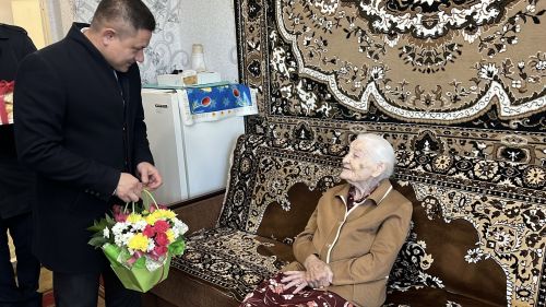 В День пожилых людей в Алексеевском районе чествовали долгожительниц