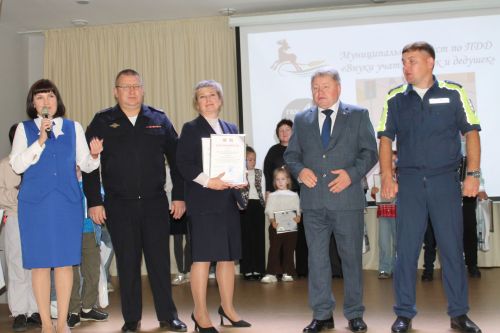 В Алексеевском районе прошел межпоколенческий квест по ПДД «Внуки учат бабушек и дедушек»