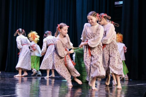 В Алексеевском прошёл концерт ко Дню пожилых людей