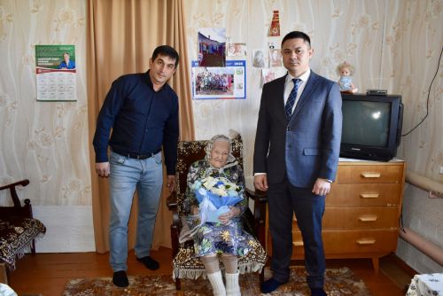 В День пожилых людей в Алексеевском районе чествовали долгожительниц