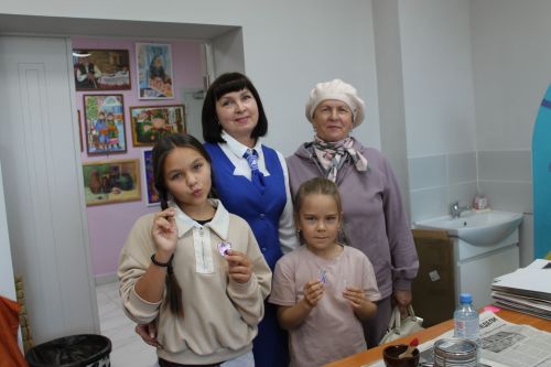 В Алексеевском районе прошел межпоколенческий квест по ПДД «Внуки учат бабушек и дедушек»