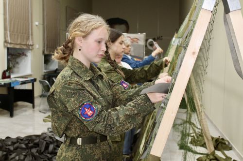 В подростковом клубе «Юнармеец» открыли новое пространство для помощи участникам СВО