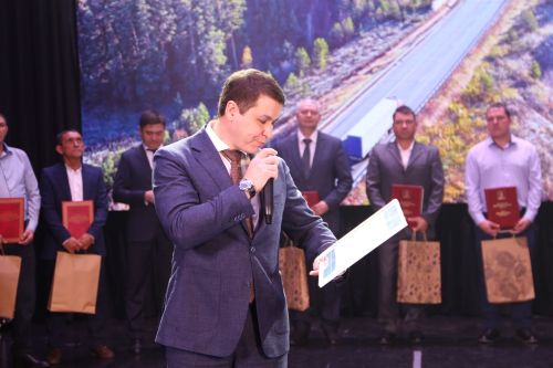 В Алексеевском чествовали лучших дорожных работников
