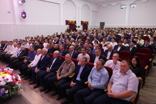 В Алексеевском чествовали лучших дорожных работников