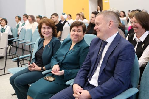 «Коллективный договор – в нем наша сила!»: Алексеевский район принял профсоюзный марафон