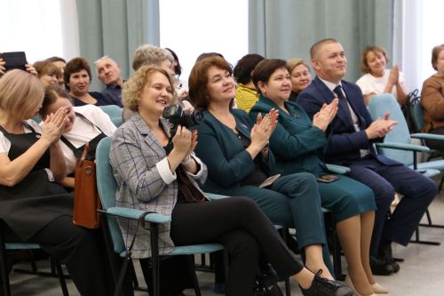 «Коллективный договор – в нем наша сила!»: Алексеевский район принял профсоюзный марафон