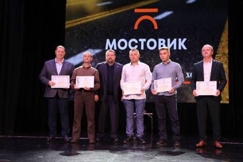 В Алексеевском районе отпраздновали День работника дорожного хозяйства