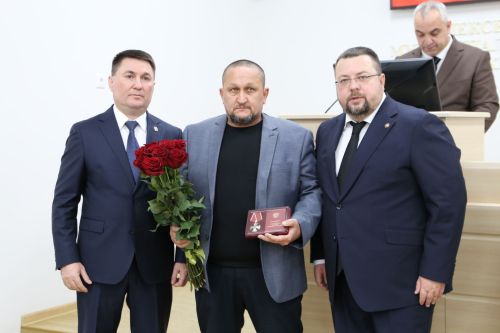 В Алексеевском районе состоялась церемония вручения государственных наград участникам специальной военной операции