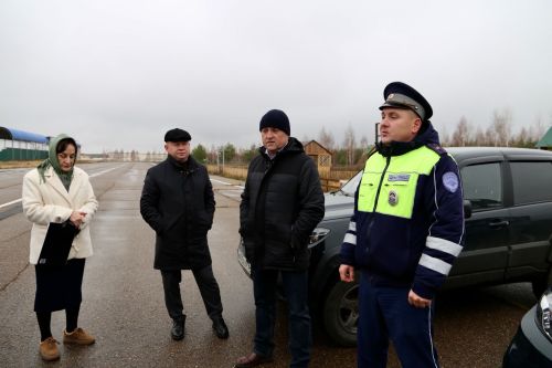В Алексеевском районе прошёл осмотр служебного автотранспорта