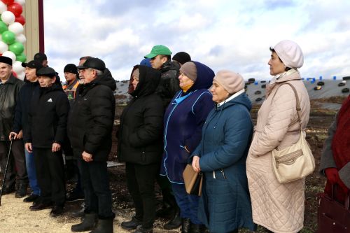 В Алексеевском открыли новый кормоцентр