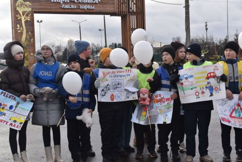 «Жизнь без ДТП – выбор каждого!»: В Алексеевском почтили память жертв дорожных аварий