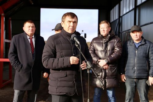 В Алексеевском открыли новый кормоцентр