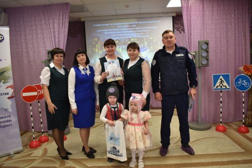 В детском саду «Петушок» прошел конкурс светоотражателей «Фликер-2025»
