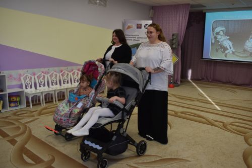 В детском саду «Петушок» прошел конкурс светоотражателей «Фликер-2025»