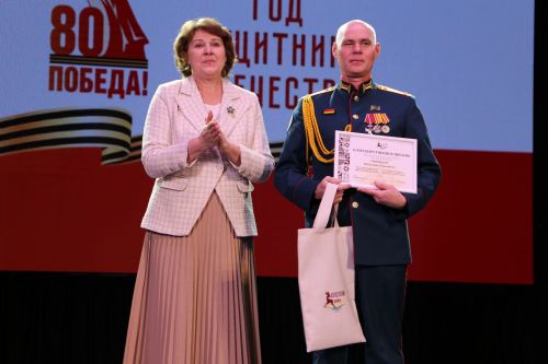 В Алексеевском завершили Год защитника Отечества праздничным концертом