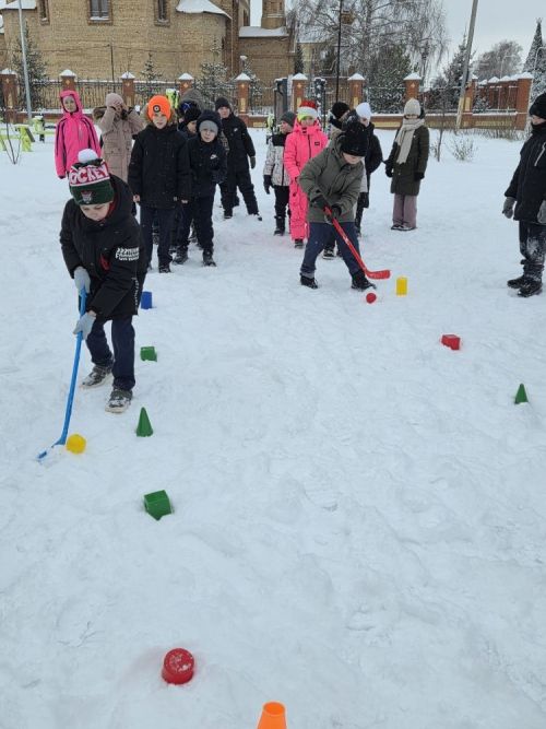 В Алексеевском прошли «Весёлые зимние эстафеты»