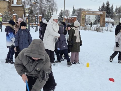 В Алексеевском прошли «Весёлые зимние эстафеты»