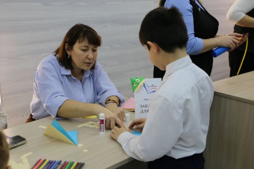 В Алексеевском состоялся праздничный концерт для детей с ограниченными  возможностями здоровья и младших школьников