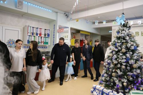 С заботой о детях: в Алексеевском районе прошла новогодняя благотворительная акция