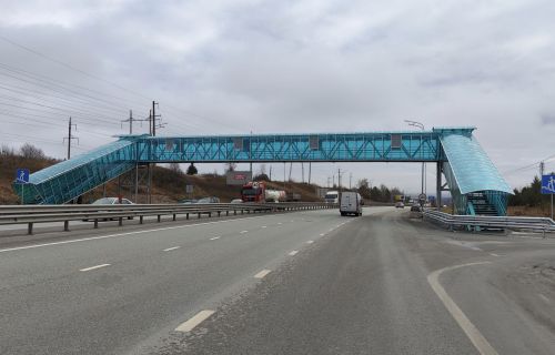 В 2025 году на трассе М-7 «Волга» в Татарстане построили четыре модульных надземных пешеходных перехода