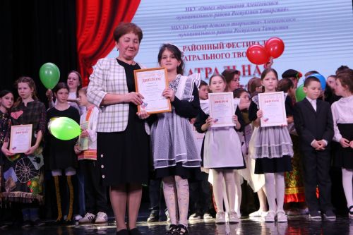 В Алексеевском состоялся фестиваль детского  творчества «Театральная ступенька»