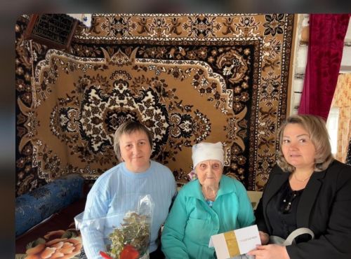 Жительницу села Сухие Курнали поздравили с 90-летием