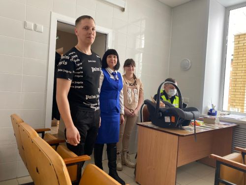 Будущим мамам Алексеевского напомнили о правилах безопасности на дорогах перед 8 Марта